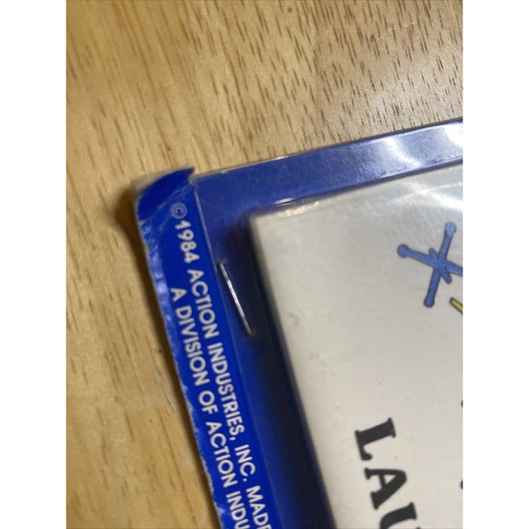 Vintage Dead Stock LAURIE With The Game Jacks Ceramic Name Plaque Wall Sign 1984 - Picture 7 of 12